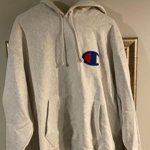 ❌❌SOLD❌❌Oversized Champions Hoodie